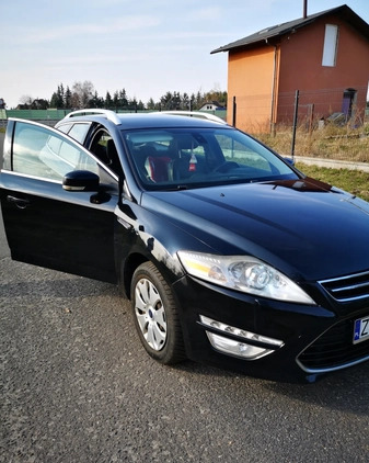 Ford Mondeo cena 15000 przebieg: 380000, rok produkcji 2010 z Goleniów małe 46